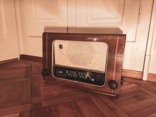 AEG Radio